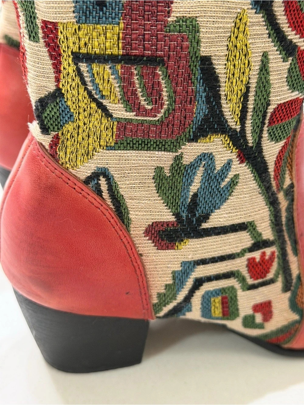 L'Artiste by Spring Step Grazia Red Tapestry Floral Leather Boots EU 37 - Picture 5 of 12